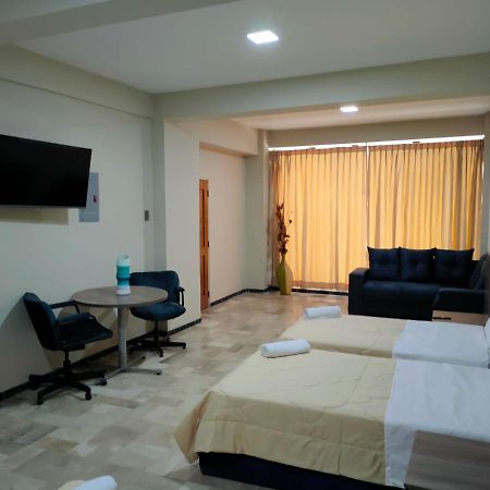 Oceanik Suites & Hotel جواياكيل المظهر الخارجي الصورة