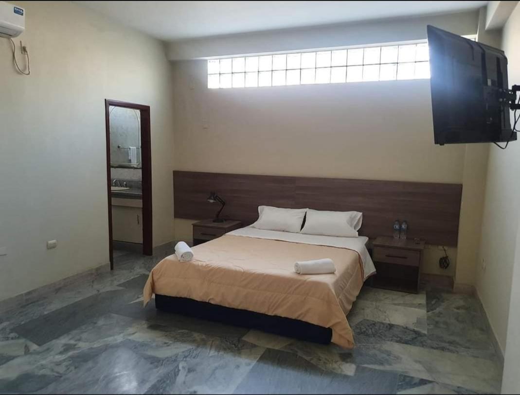 Oceanik Suites & Hotel جواياكيل المظهر الخارجي الصورة